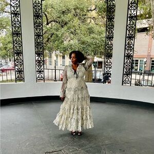 A Loves A Vintage Lace